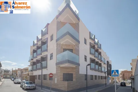 ÁTICO DÚPLEX CON PISCINA EN MARACENA