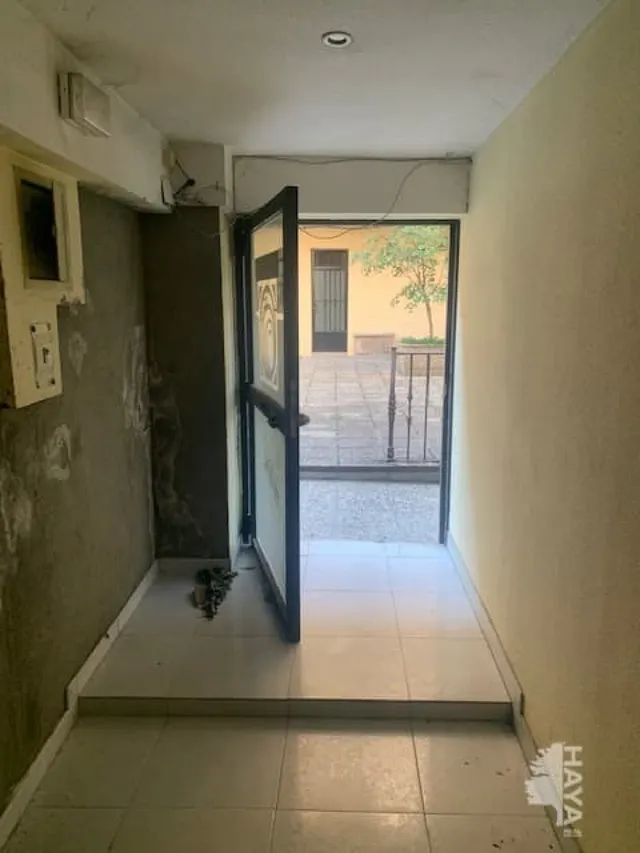 OFICINA EN  CALLE  CONDESA SAGASTA — 11