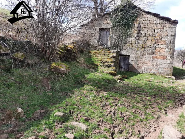 VENTA DE DOS CABAÑAS PAREADAS EN SAN PEDRO DEL ROMERAL - foto 2