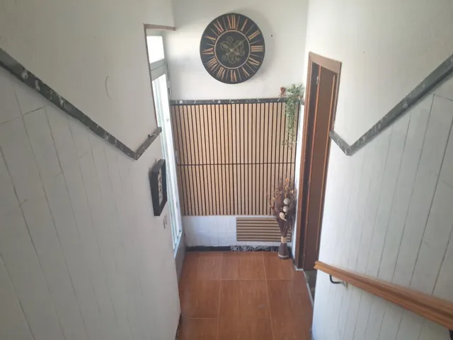 ¡Casa amplia a solo 758 €/m2! · 5 dormitorios, patio y planta baja ideal para garaje, negocio o 2º vivienda. — 30