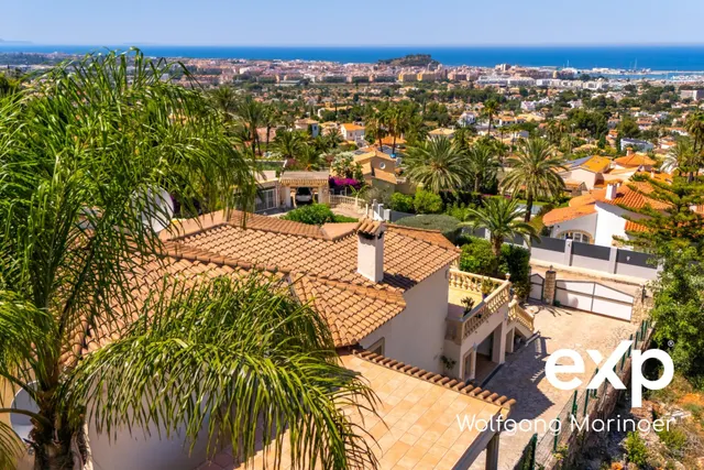 VILLA DE LUJO CON VISTAS PANORÁMICAS AL MEDITERRÁNEO — 8