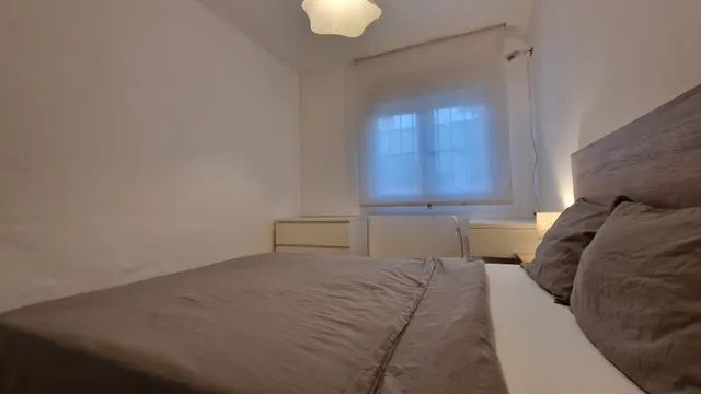 Vivienda de 3 Dormitorios en alquiler en régimen de VIVIENDA HABITUAL en Carlos Haya — 10