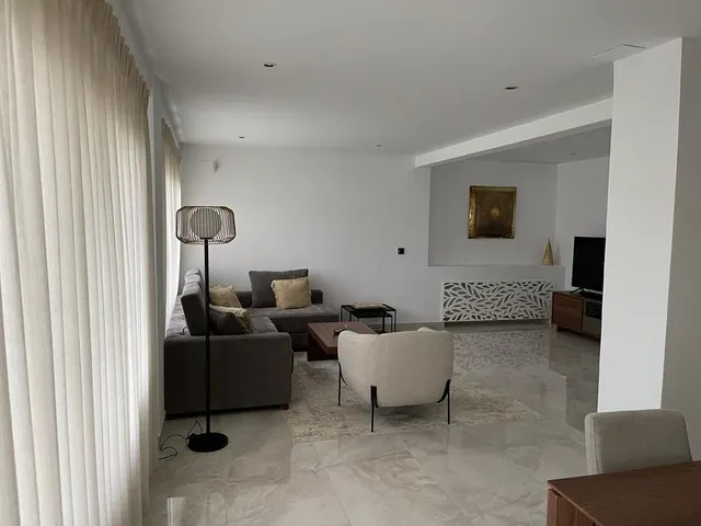 Vivienda de lujo. Recien reformada en el año 2022- — 27