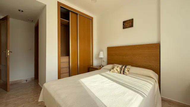 Piso 3 habitaciones 90m² en alquiler - Ronda Sur — 16