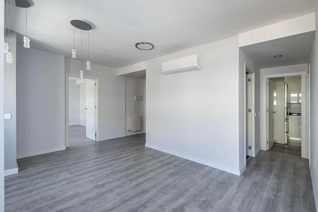 Piso reformado con terraza en Obispo Hurtado — 9