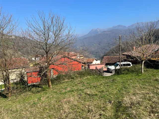 Terreno urbanizable en venta - Quirós - foto 2