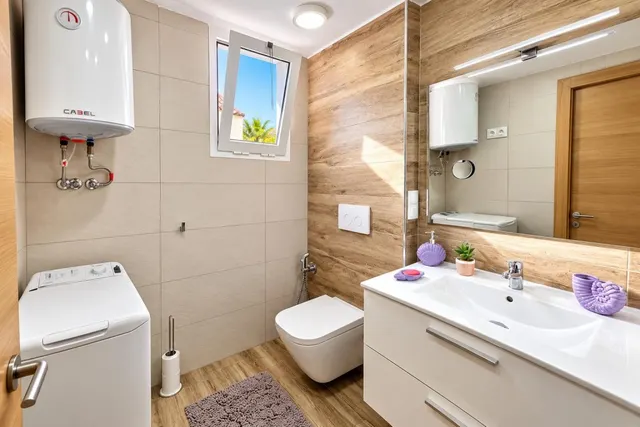 Apartamento con encanto de 1 dormitorio, buhardilla y terraza en Los Cristianos — 15