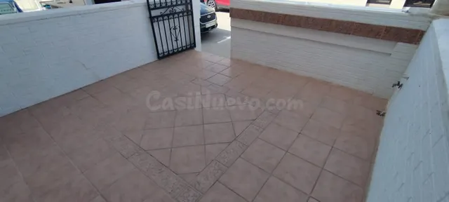 Encantador Bungalow con Vistas al Mar en Santa Pola, playa d - foto 3