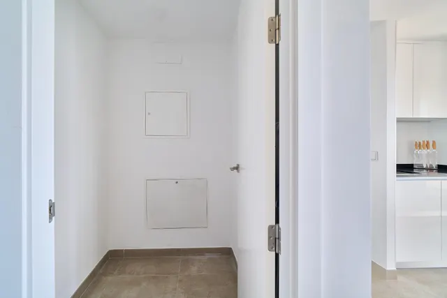Apartamento de lujo con jardín — 10