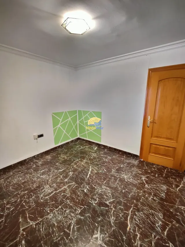 GRAN CASA EN EL CENTRO DE SAGUNTO — 13