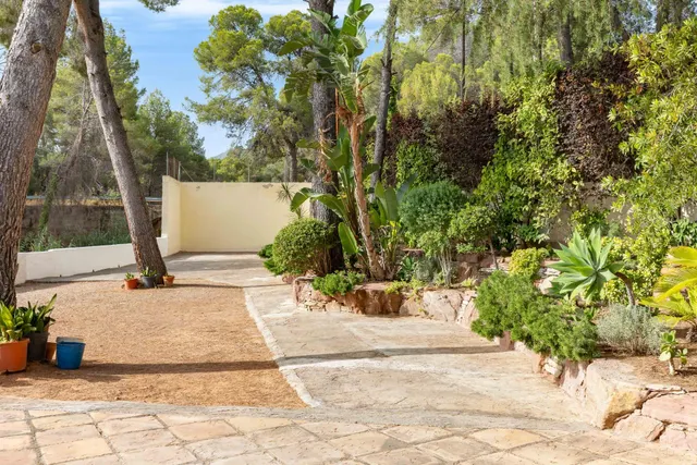 ESPECTACULAR CASA EN NAQUERA — 28
