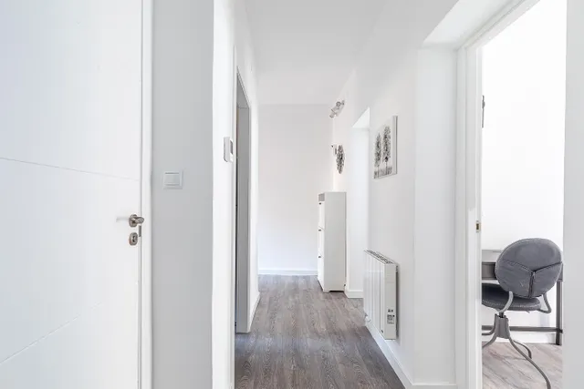 AVC INMOBILIARIO ALQUILA PISO — 25