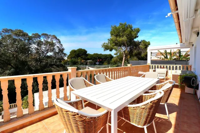 Villa 5 habitaciones 250m² en venta - Campoamor - foto 2