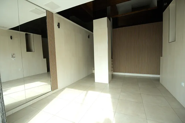 Vivienda de 3 dormitorios y dos baños en el centro de Badajoz. — 22