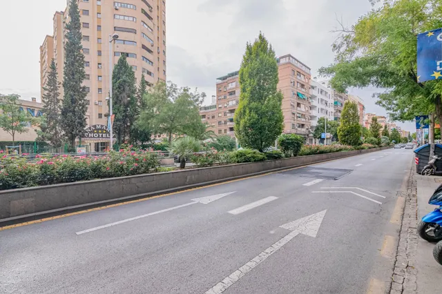 OPORTUNIDAD EN ALQUILER DE ESTUDIO EN CAMINO DE RONDA — 20