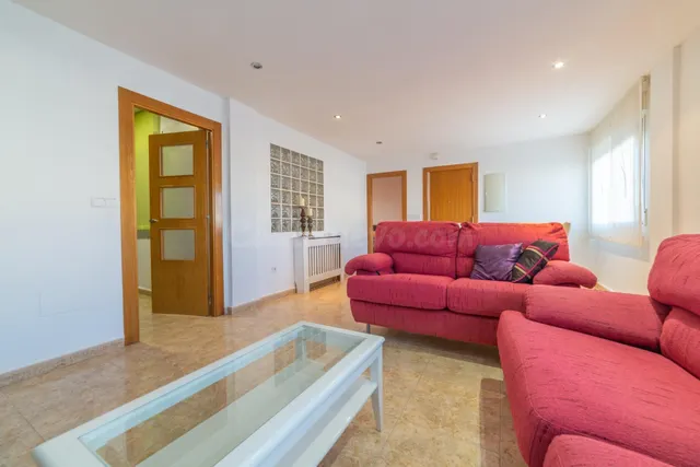 Planta baja 4 habitaciones 118m² en venta - San Cayetano - foto 4