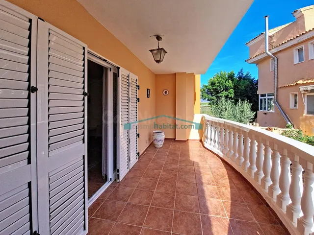 ADOSADO EN MONCOFA PLAYA CON 100 m2 DE PATIO PRIVADO Y GARAJ - foto 3