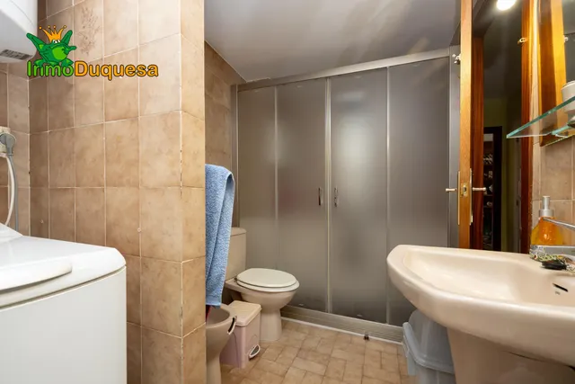 Piso de 3 dorm. en Camino Bajo de Huétor. — 19