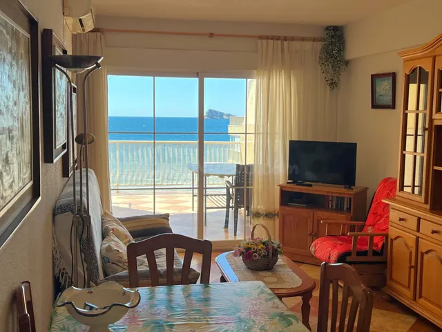 Piso de 5 habitaciones en primera linea Benidorm - foto 4