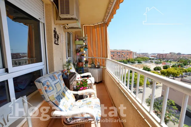 Amplio y exterior con piscina, garaje y trastero — 5