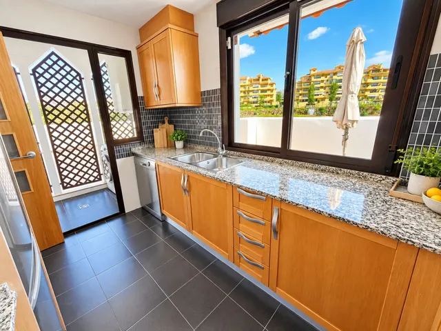 Apartamento 3 habitaciones 120m² en venta - Costa Del Sol - foto 4