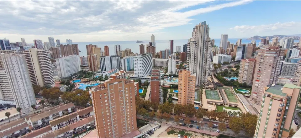 Maravilloso Piso con Vistas en el Rincón de Loix, ¡ideal para ti!