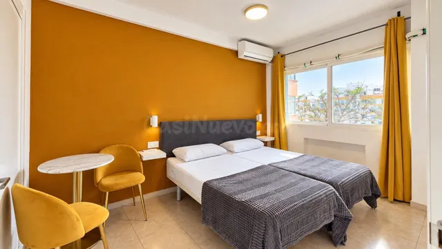 TORREMOLINOS 1 DORMITORIO — 3