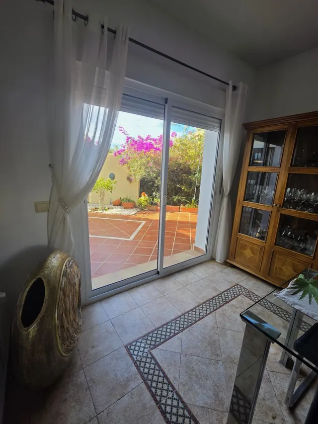 se vende chalet en casares golf — 16
