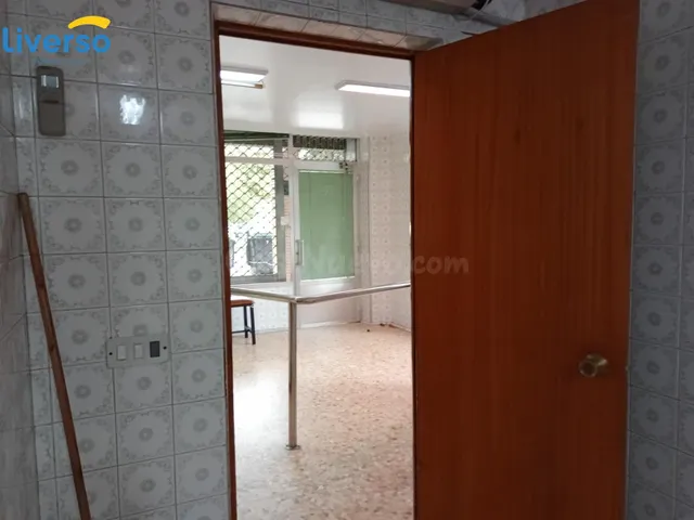 Local comercial en venta - foto 5