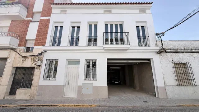 LOCAL COMERCIAL EN CONSTRUCCIÓN EN EL CENTRO DE LEPE (HUELVA) — 2