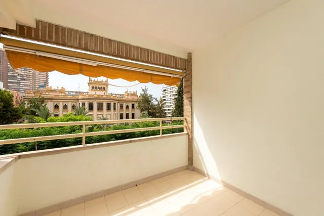 Estupenda vivienda con vistas a los jardines de la Diputación!! — 24