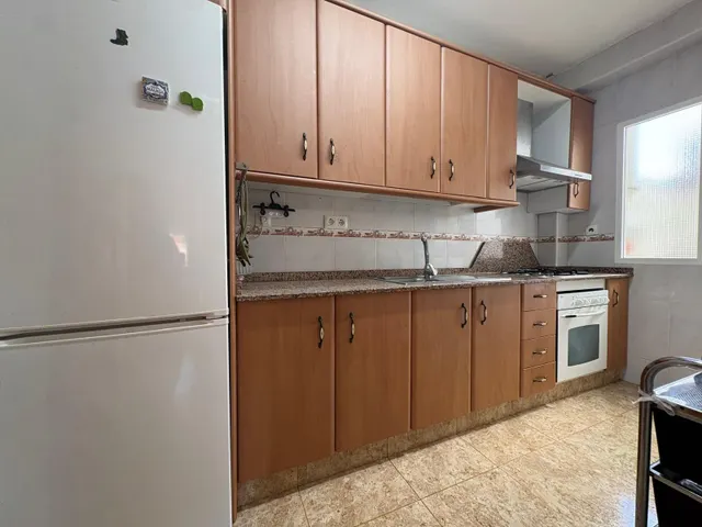 Primer piso sin ascensor en esquina en los nietos — 36