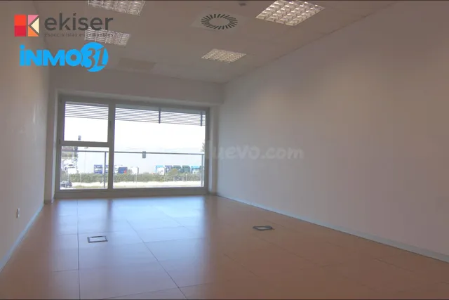 EKISER ALQUILA DOS OFICINAS CONTIGUAS EN POLÍGONO BERROA, TA - foto 2