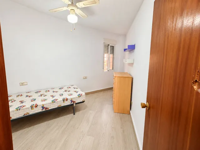 APARTAMENTO DE 2 DORMITORIOS 1 BAÑO EN TORREVIEJA (PLAYA DE LOS NAUFRAGOS) — 15