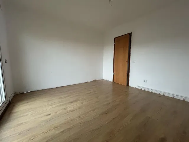 CASA PARA REFORMAR — 20