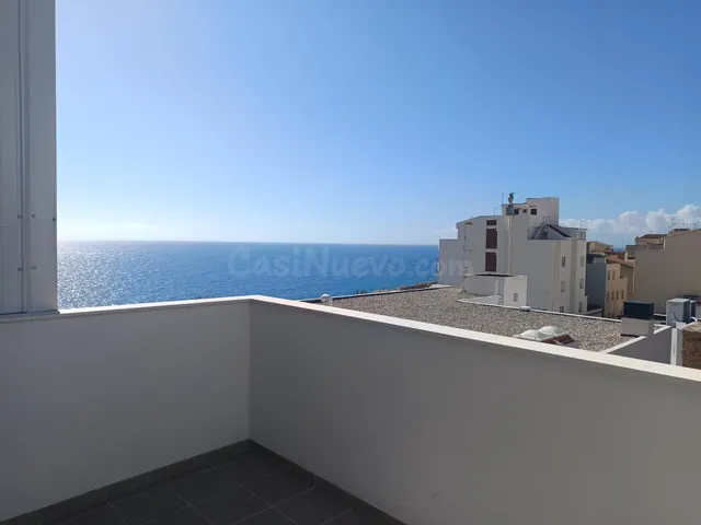 Fantástico ático dúplex de obra nueva a 70 mts de la playa e - foto 2