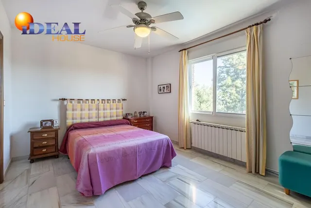 Chalet en los Chopos, Las Gabias — 27