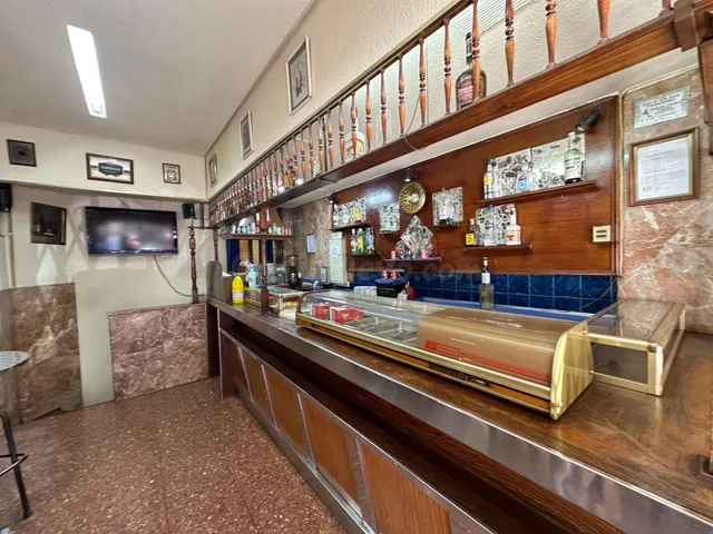 LOCAL COMERCIAL EN VENTA - foto 3