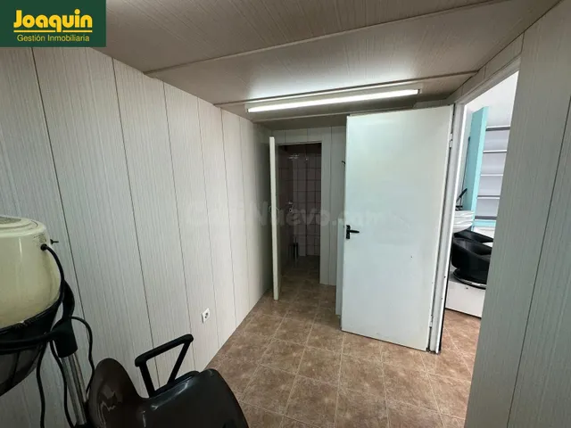 ESTUPENDA PELUQUERÍA ¡ LISTA PARA ENTRAR A FUNCIONAR!. — 5