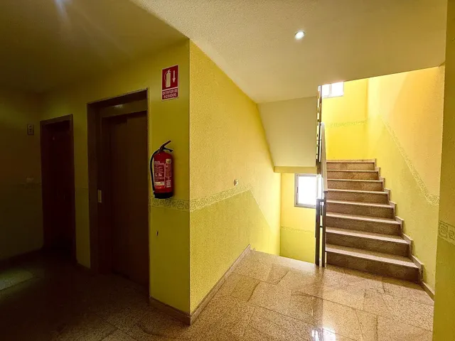 Apartamento de 2 dormitorios con plaza de aparcamiento y trastero. — 18