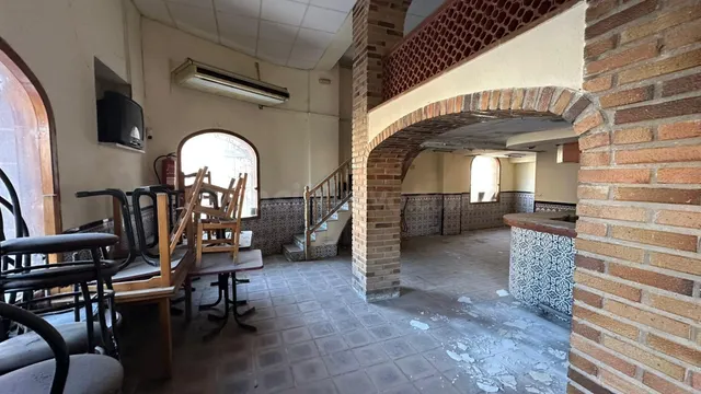 Local comercial 310m² en venta - Camino Onda - Salesianos -  - foto 4