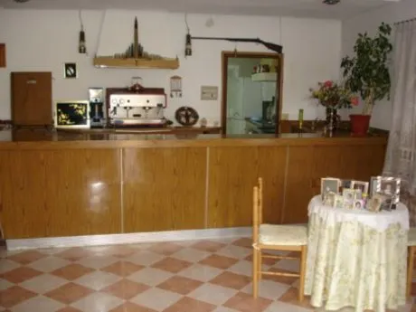 SE VENDE CASA EN PALANQUINOS, IDEAL PENSIÓN. - foto 3