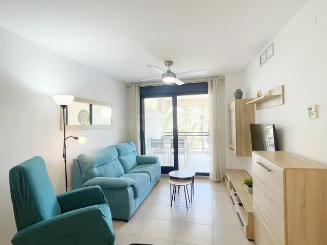Apartamento en alquiler anual a 150 metros de la playa en La - foto 5