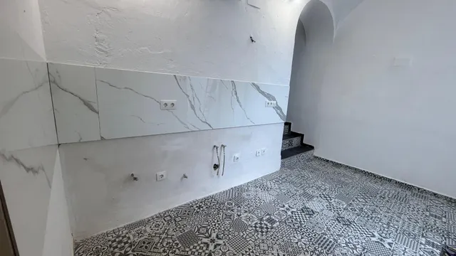 Casa Reformada en el Corazón de Cáceres - Oportunidad Única — 26