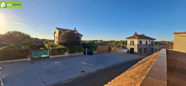 Amplia vivienda en San Juan del Monte — 23