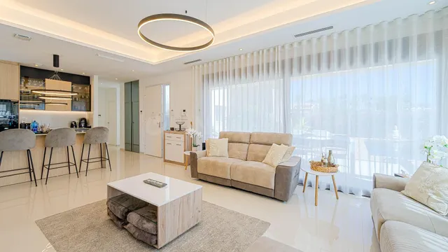 Villa 3 habitaciones 117m² en venta - Doña Pepa - foto 4