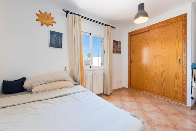 SE VENDE PAREADO EN MARRATXI — 30