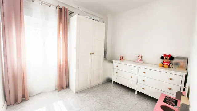 ¡¡ PISO CON TERRAZA EN LA ZONA DE SAGUNTO, TOTALMENTE EXTERIOR, TERCERA PLANTA REAL !! — 11