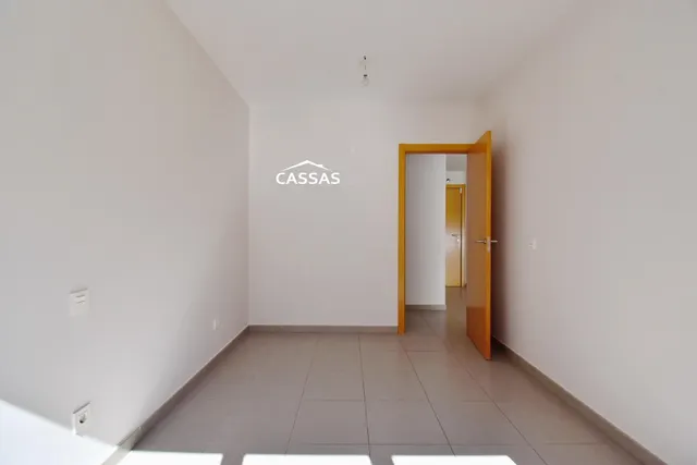 Soto del HENARES - 2 habitaciones, 2 plazas de garaje y trastero. — 28