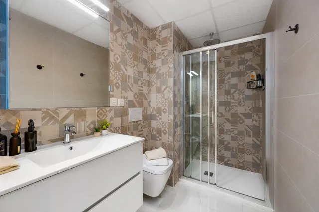 APARTAMENTO DE LUJO EN ORIHUELA COSTA — 28